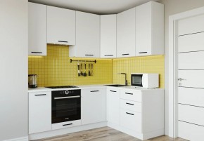 Кухонный гарнитур Белый Глянец 2200*1600 h950 (Стол. 26мм) в Пойковском - poikovskii.mebel24.online | фото